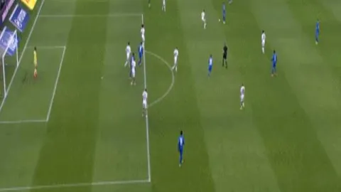 梅开二度助新月胜永恒 马尔科姆双响炮显神威