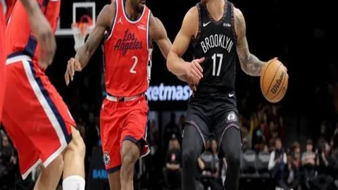 中国女队亚冬会越野滑雪接力夺金成功